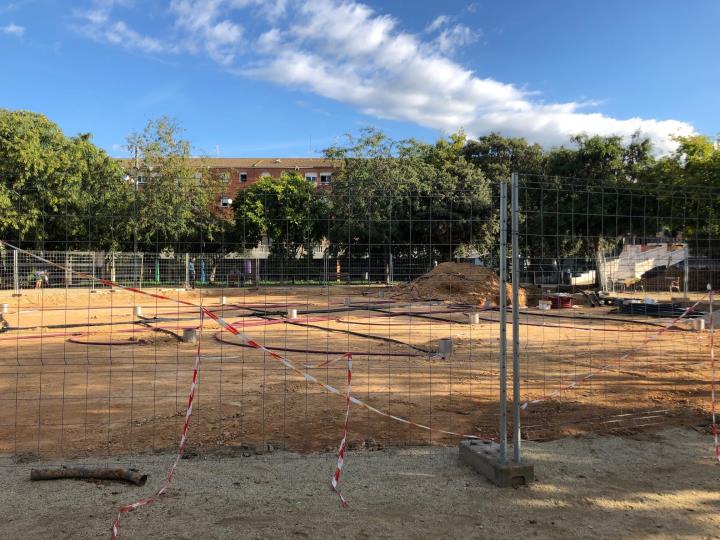 Les obres de la remodelació del parc de Pompeu Fabra, a les Roquetes, finalitzaran al desembre. Júlia Olivé