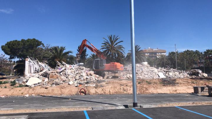 Les obres de l’aparcament de Can Robert contemplen la renovació dels parquímetres . Ajuntament de Sitges