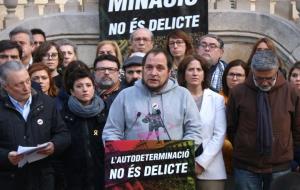 L'exdiputat cupaire David Fernández intervenint a l'acte unitari sota el lema 'L'autodeterminació no és delicte' al Palau Robert. ACN
