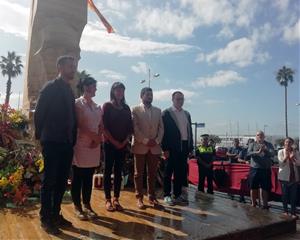 L’ofrena floral al monument a Francesc Macià amb motiu de la Diada ha estat marcada pel to reivindicatiu i de manifestació del discurs de l’alcaldessa