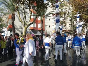 L’ofrena floral al monument a Francesc Macià amb motiu de la Diada ha estat marcada pel to reivindicatiu i de manifestació del discurs de l’alcaldessa