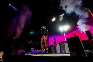 Luis Fonsi mou el Festival Terramar de Sitges amb sons llatins i una posada en escena internacional