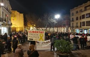 Manifestació a Vilafranca contra les detencions pels talls de l'AVE l'aniversari de l'1-O