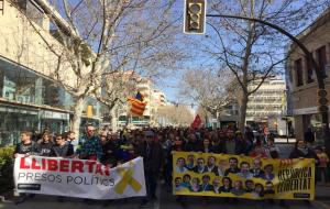 Manifestació a Vilafranca per la vaga del 21-F