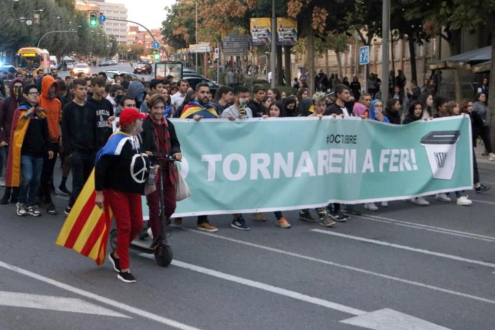 Manifestació de joves. ACN / Oriol Bosch