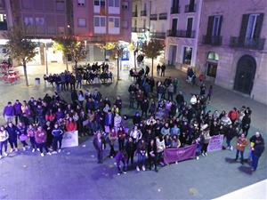 Manifestacions, accions solidàries i declaracions institucionals contra la violència masclista al Penedès