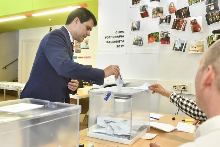 Marc Castells torna a guanyar les eleccions a Igualada però perd la majoria absoluta. Junts per Igualada