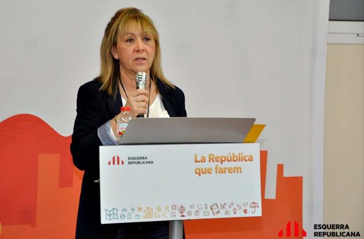 Montse Martínez, cap de llista d'ERC Canyelles. Eix