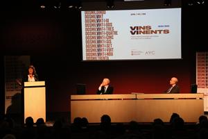 Pla general de l'Auditori del VINSEUM de Vilafranca del Penedès on s'ha presentat el simposi sobre el futur del sector vitivinícola català. ACN