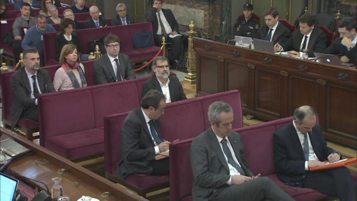 Pla general del banc dels acusats del judici de l'1-O al Tribunal Suprem el 10 d'abril del 2019. Tribunal Suprem