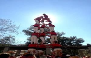 Pla general del primer 5 de 7 de la història dels castells, descarregat per les Castelleres de Barcelona a Vilafranca del Penedès. Castellers de Barce