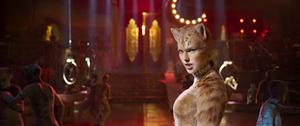 Pla mitjà d'una de les protagonistes de la pel·lícula 'Cats', versió cinematogràfica del musical d'Andrew Lloyd Webber dirigit per Tom Hooper. Univers