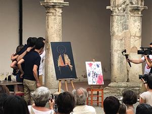 Presentada l’estampa de Sant Fèlix, obra de Marc Sadurní, i l’estampeta que ha guanyat Laura Rocha. Ajuntament de Vilafranca
