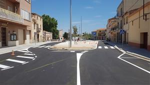 Reobertura del remodelat accés a Llorenç del Penedès per la plaça de la Vila. Ajt Llorenç del Penedès