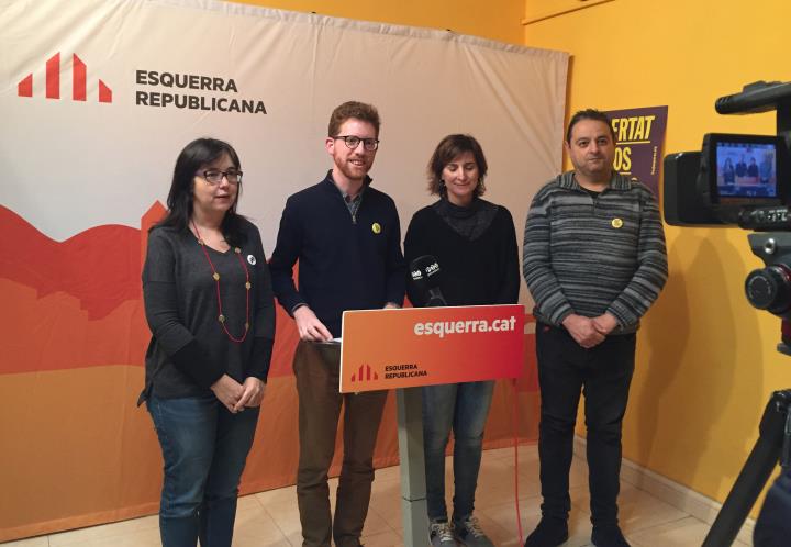 Roda de premsa d'ERC Vilafranca sobre les mocions. Eix