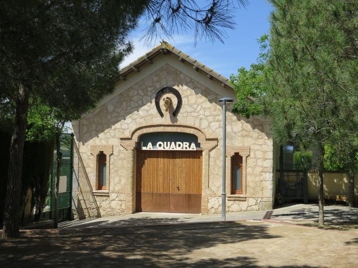 Santa Margarida i els Monjos estrena La Quadra, un espai dedicat a les festes majors del municipi. EIX