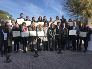 Sitges i Vilanova i la Geltrú reben els primers distintius turístics de Barris i Viles Marineres. Generalitat de Catalunya