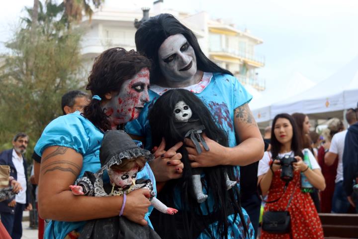 Sitges Zombie Walk. Els zombis s'apoderen de nou dels carrers de Sitges. ACN