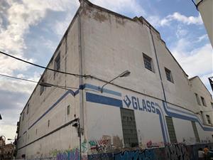 Surten a subhasta els terrenys de l'antiga indústria Glass, al centre de Vilanova i la Geltrú