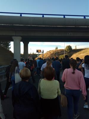 Tallen la N-340 a Vilafranca del Penedès per protestar contra la sentència de l'1-O. CUP Vilafranca