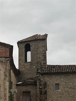Un llamp fa caure la creu del campanar de Santa Maria de Lavit, a Torrelavit. Ajuntament de Torrelavit