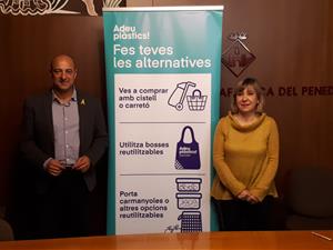 Vilafranca trasllada la campanya Adeu plàstics als comerços que venen a granel i els mercats no sedentaris. Ajuntament de Vilafranca