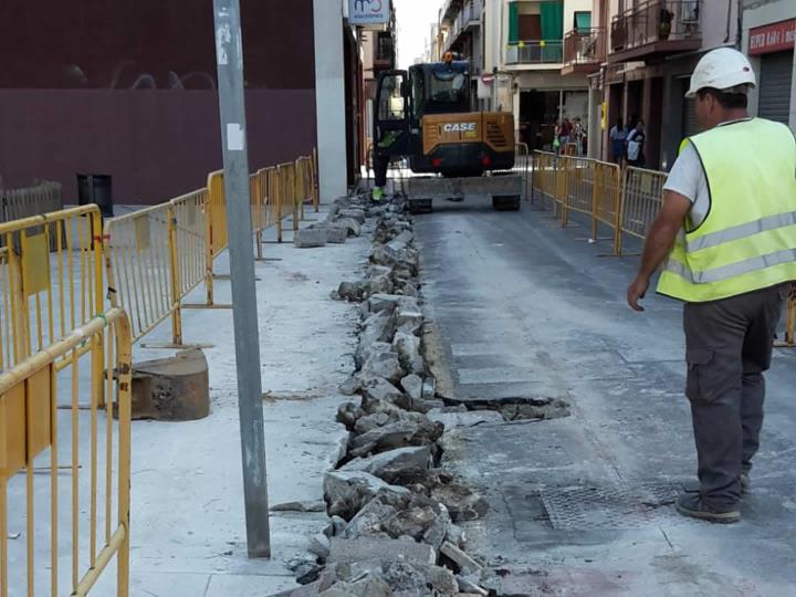 Vilanova amplia la vorera del carrer del Recreo, entre el carrer del Pare Garí i la rambla de Salvador Samà. Ajuntament de Vilanova