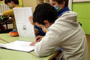 82 grups escolars tancats a les comarques del Penedès i Garraf  i més de 2.000 persones confinades. ACN