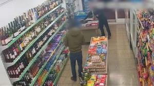 A presó un home i una dona detinguts a Vilanova i que havien assaltat tres supermercats amb una pistola