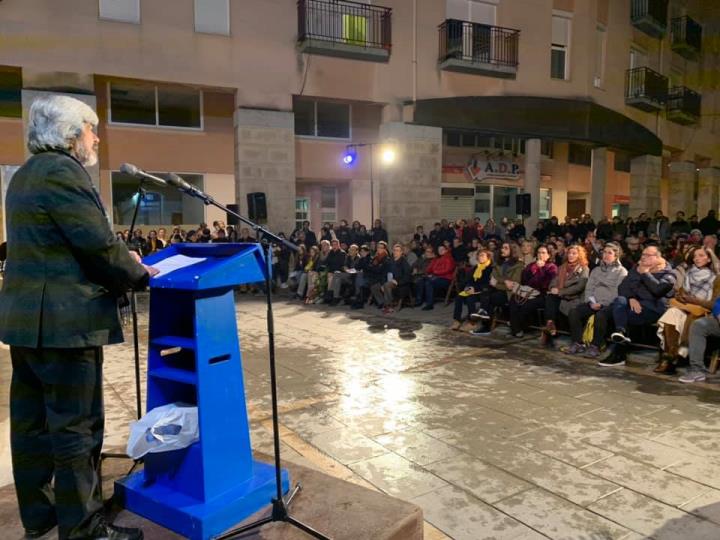 Ampli i emotiu homenatge a les víctimes de l'Holocaust des de Vilanova. Ajuntament de Vilanova