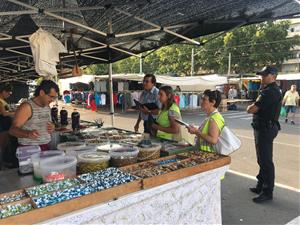 Aquesta setmana tornen els mercadals de Calafell, només amb parades d’alimentació i mesures de seguretat. Ajuntament de Calafell