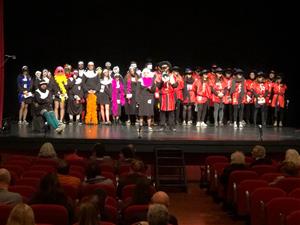 Boicot dels Coros d'en Carnestoltes al Teatre Principal per reclamar un espai jove a la ciutat