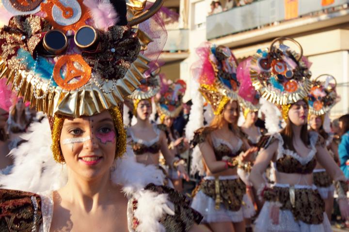 Calafell avisa que si no es poden coordinar bé els horaris comarcals del Carnaval, posarà els seus propis. Ajuntament de Calafell