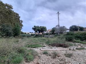 Comencen els treballs per reduir el risc d’inundabilitat de la riera de Ribes al seu pas per Rocamar. Ajt Sant Pere de Ribes