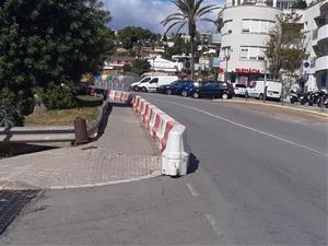 Comencen les obres de perllongació del carril bici de Sitges a la carretera de Ribes. Ajuntament de Sitges