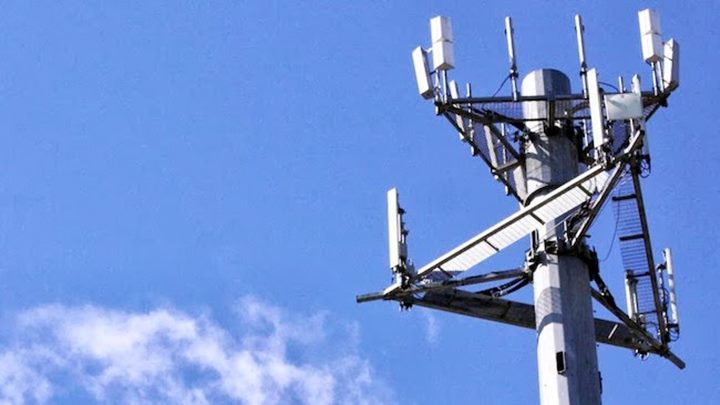 Cubelles acorda la suspensió de llicències per a la instal·lació d’antenes de telefonia mòbil. Ajuntament de Cubelles