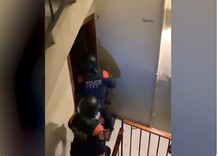 Desarticulen un grup criminal dedicat als robatoris en domicilis d'arreu de Catalunya. Mossos d'Esquadra