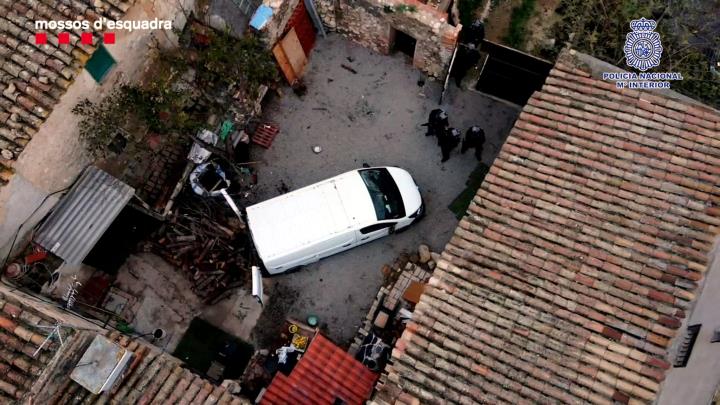 Detingut a l'Alt Penedès un dels fugitius més buscats, autor d'un homicidi el 2002 a Tarragona. Mossos d'Esquadra