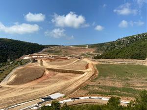 El conseller de Territori i Sostenibilitat visita els treballs de l’última fase de la clausura i restauració paisatgística de l'abocador del Garraf. G