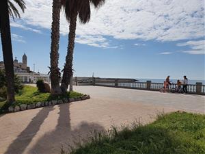 El Garraf manté totes les platges tancades en l'inici del desconfinament. Ajuntament de Sitges