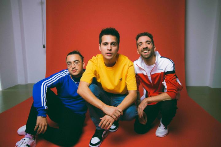 El grup Stay Homas publica el seu primer disc 'Agua'. Sony Music