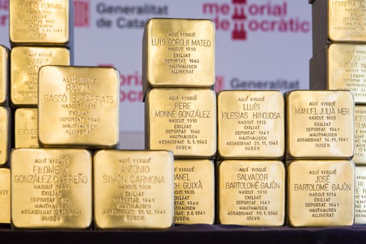 El Memorial Democràtic instal·larà un centenar de peces Stolpersteine a diferents municipis de Catalunya. Generalitat de Catalunya