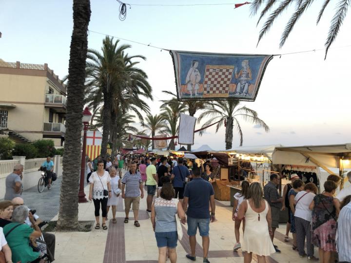 El mercat d'estiu de Cubelles comença el 27 de juny i s'ubicarà enguany al passeig Marítim. Ajuntament de Cubelles
