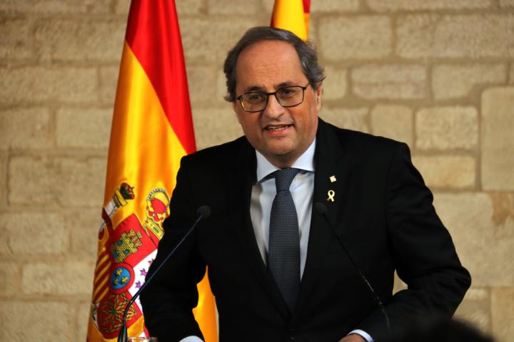 El president de la Generalitat, Quim Torra, compareix davant la premsa a Palau després de la reunió amb Pedro Sánchez, el 6 de febrer de 2020. ACN