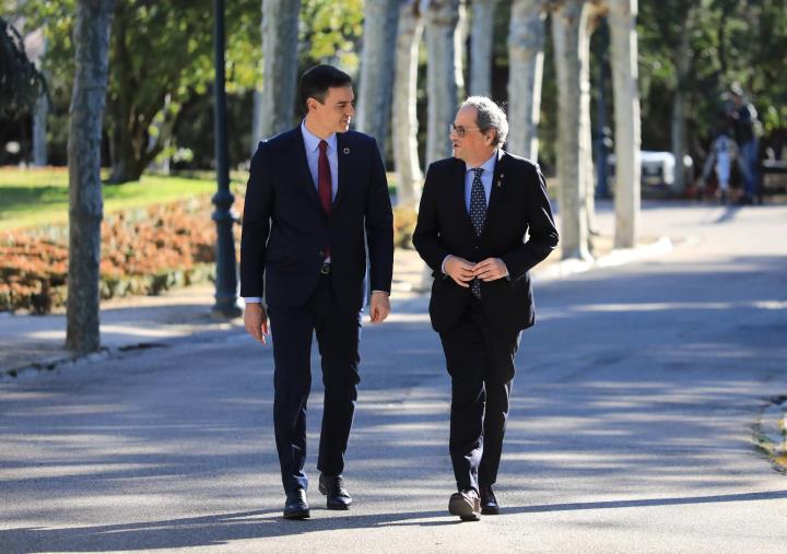 El president del govern espanyol, Pedro Sánchez, i el president de la Generalitat, Quim Torra. ACN / Jordi Bedmar