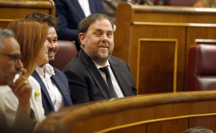 El president d'ERC, Oriol Junqueras, assegut a l'escó del Congrés dels Diputats durant la sessió constitutiva de la cambra. ACN