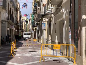 El vent ha provocat despreniments i caigudes d'arbres a Vilanova