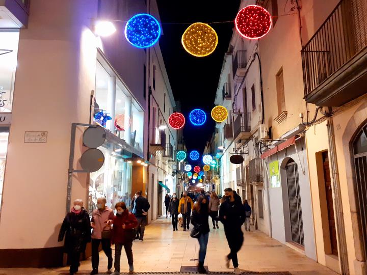 Els comerços de Vilanova i la Geltrú obrir el dimarts, 8 de desembre, per evitar el confinament municipal. Ajuntament de Vilanova