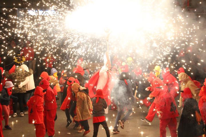 Els Diables Se m’n Refum no renuncien a la Festa Major de Sant Sadurní d'Anoia. Diables Se m’n Refum