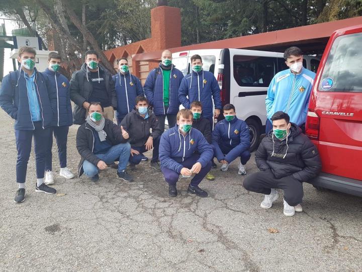 Els jugadors del Patí Vilanova a la seva arribada a Madrid. Eix